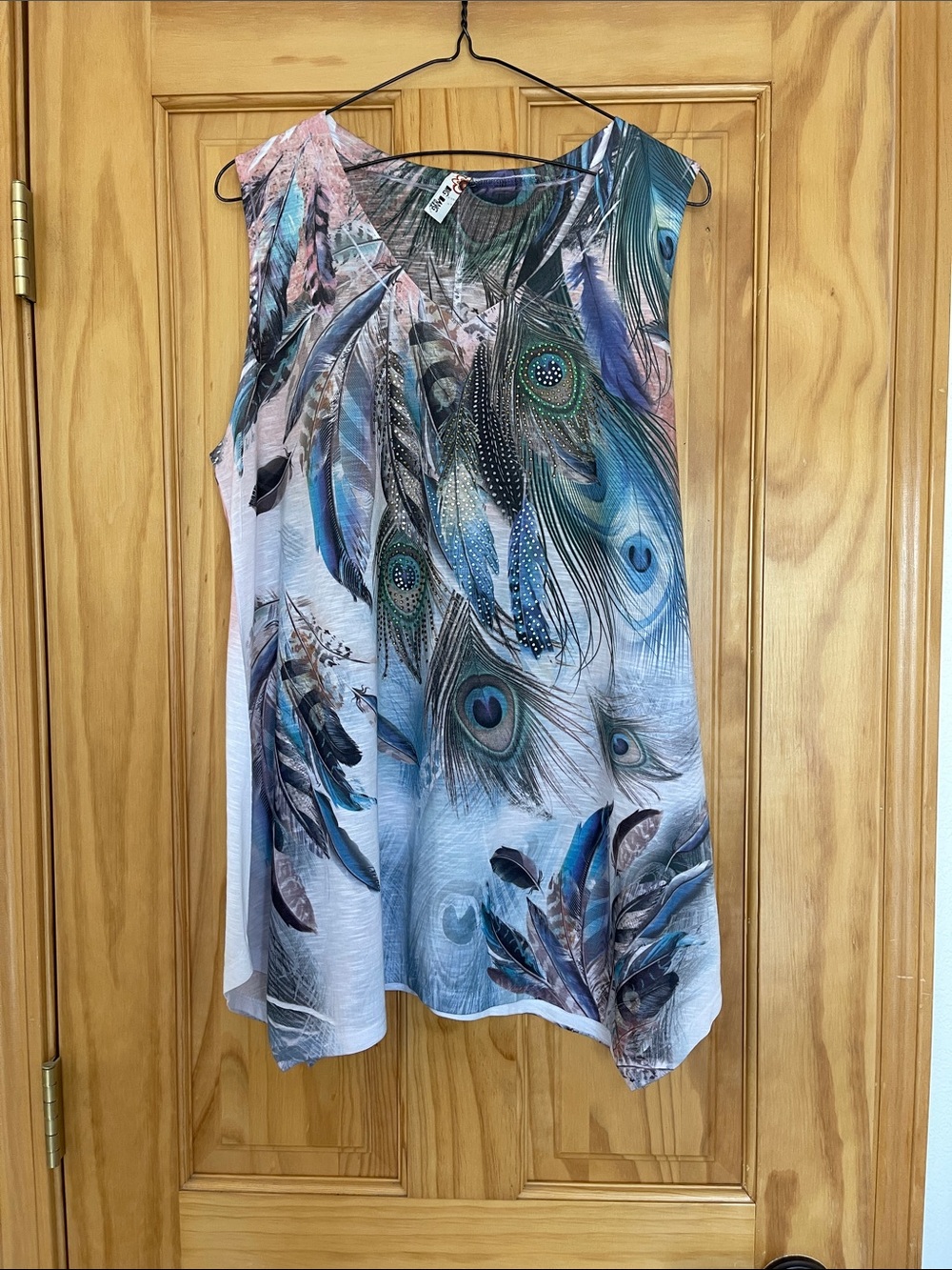Sleeveless Peacock Feather Print Blouse - Blue Multicolor